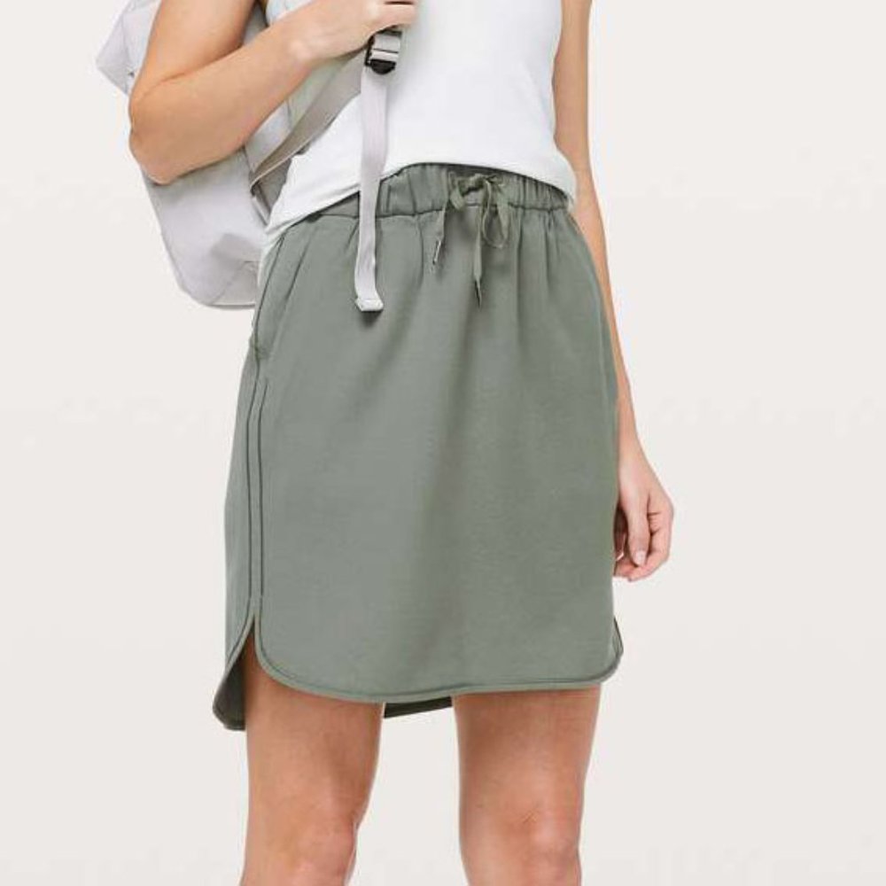 Lululemon On The Fly Skirt
